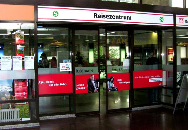 Центр для путешественников на ЖД вокзале города Хайдельберг