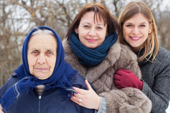 Семья поздних переселенцев с разными параграфами.