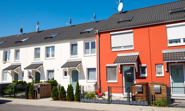 Германия дома купить недвижимость в белоруссии гражданину россии недорого