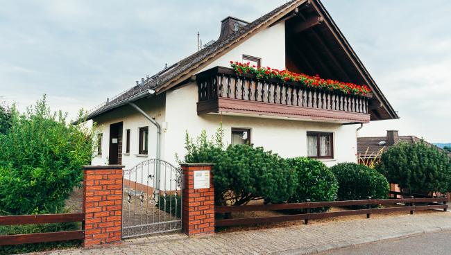 Типичный Zweifamilienhaus в Германии